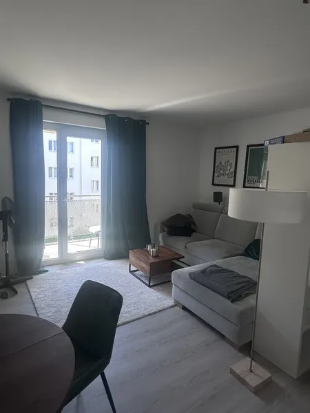 Nachmieter für schöne  2 Zimmer Wohnung  in Berlin-Pankow — photo 1
